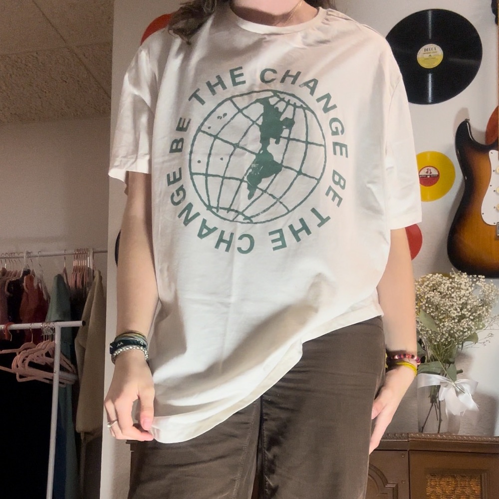 Be the Change oversized shirt